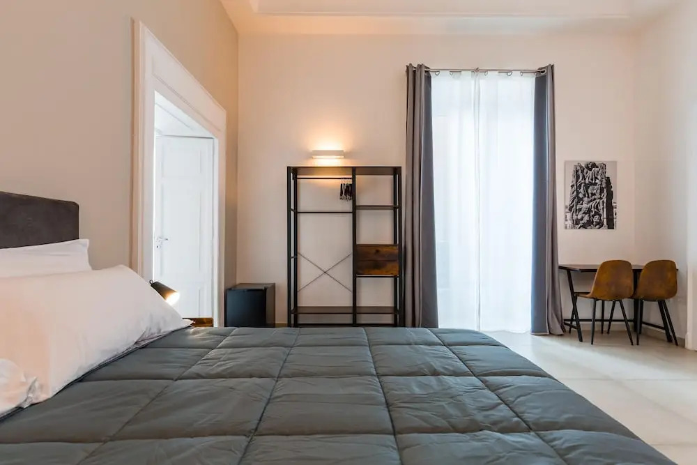 Partenope in Naples With 1 Bedrooms and 1 Bathrooms