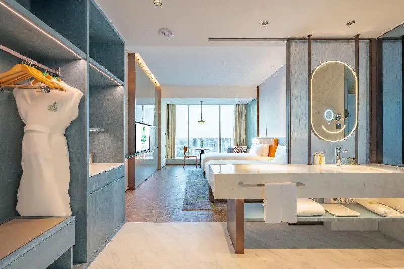 Holiday Inn Changchun Oriental Plaza by IHG