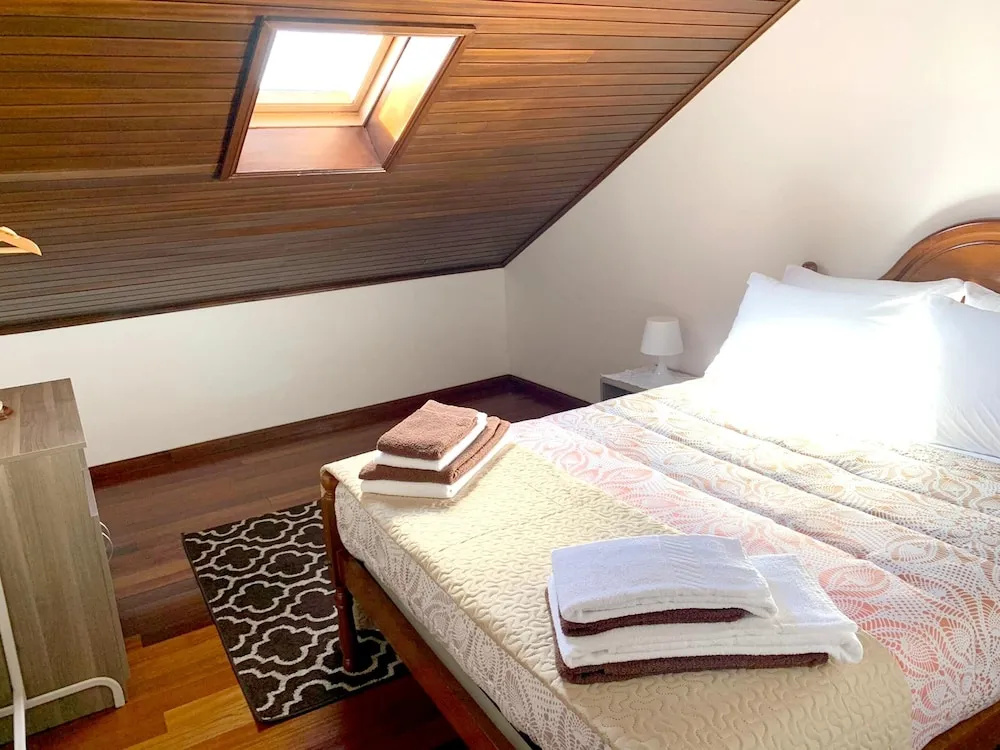 House With 8 Bedrooms in Ponte de Lima, With Wonderful Mountain View, Terrace and Wifi