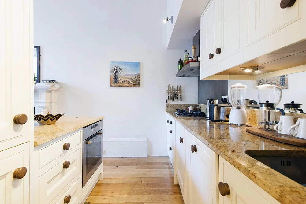 The Cromwell Terrace Loft - JH