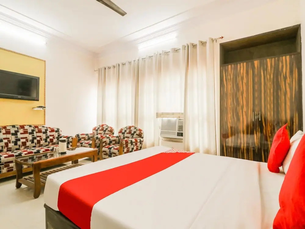Oyo 26140 Hotel Vashistha