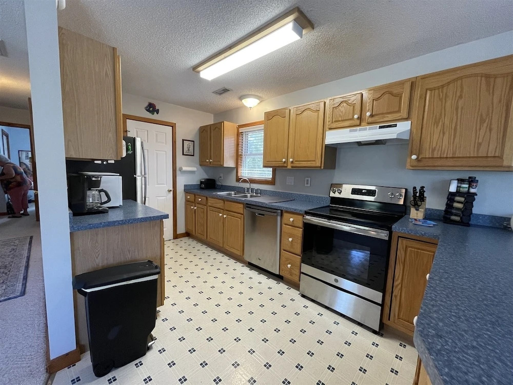 Someday 3 Bedroom Cottage by RedAwning