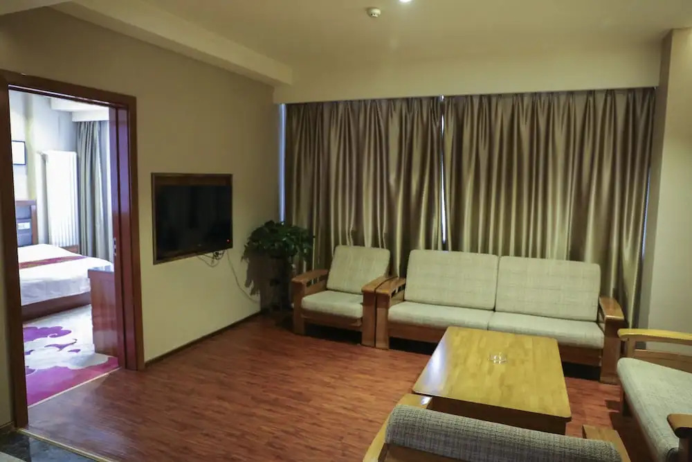 Ningxia Liupanshan Juhong Hotel