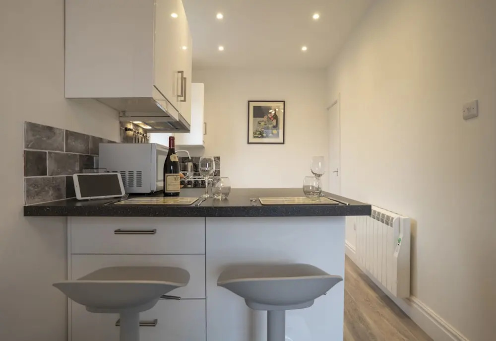 Top of the Bank Apartment