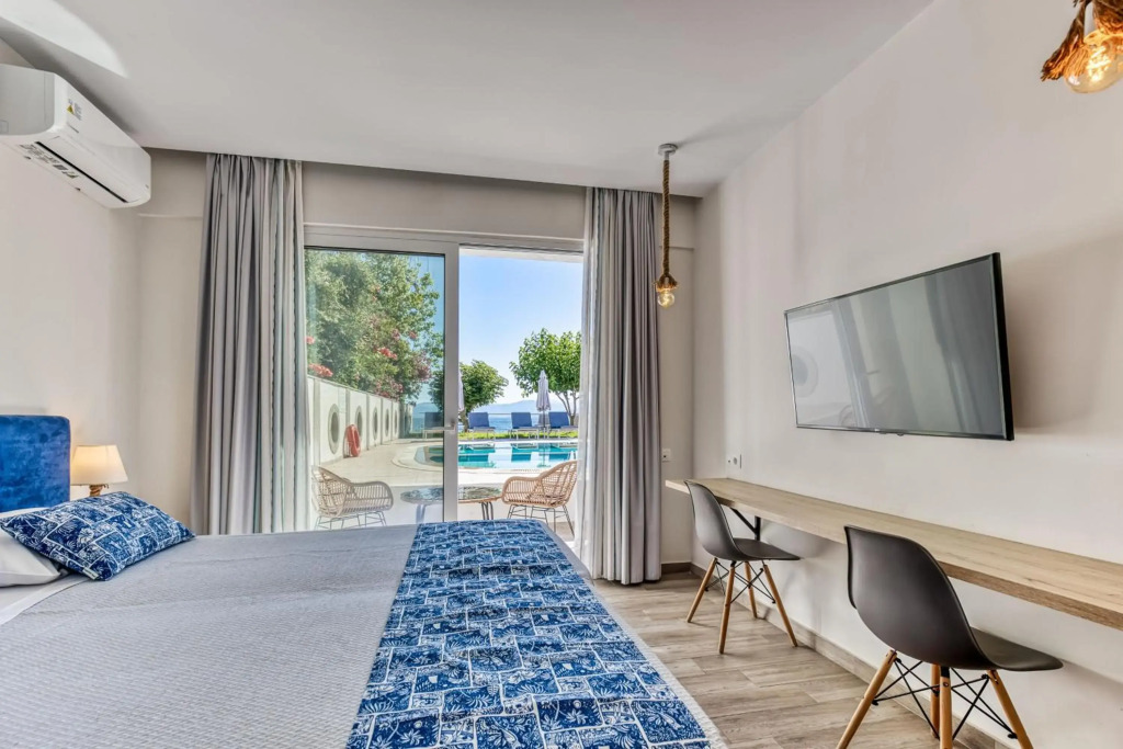 Sirocco Hotel