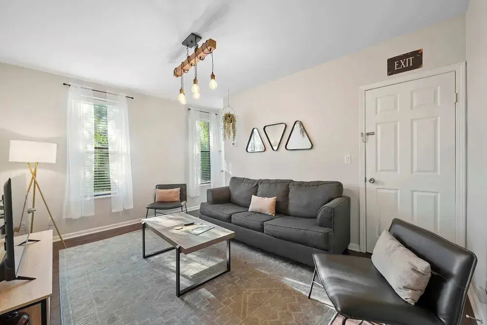 The Luxe Pearl Residences 8ppl