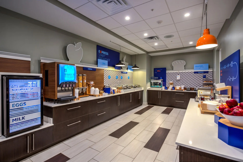 Holiday Inn Express & Suites Reedsville - State Coll Area by IHG