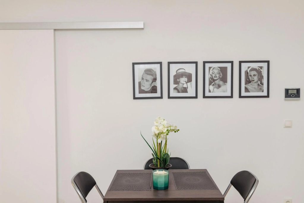 Beautiful 2-bedroom apartment near Schönbrunn