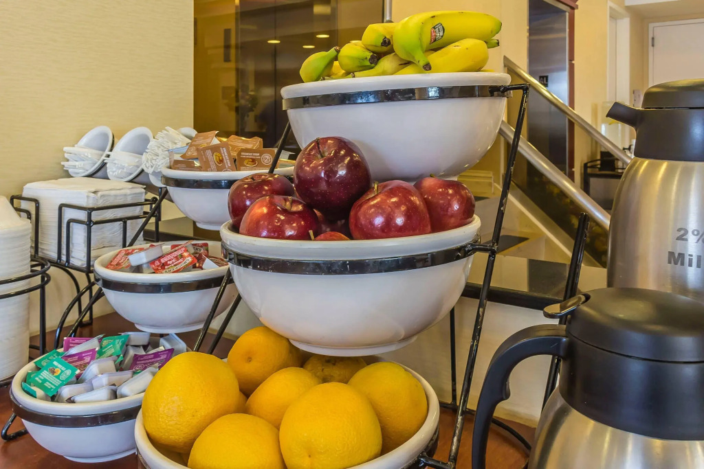 Comfort Inn & Suites LaGuardia Airport