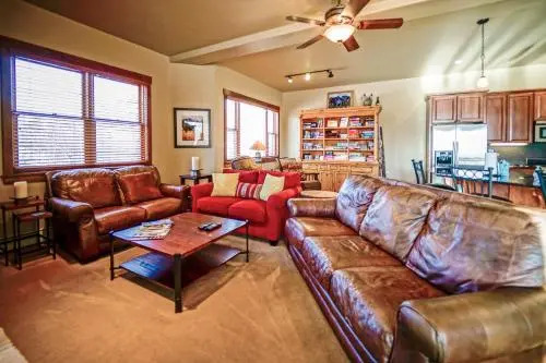 Cornerstone Town Home 49