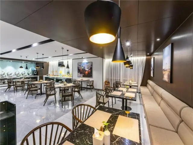 Jinjiang Inn Select Suzhou Shengze Sunhuxilu Hotel