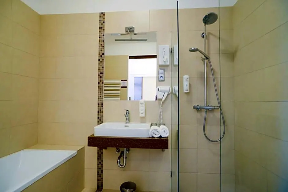 Duna Wellness Hotel