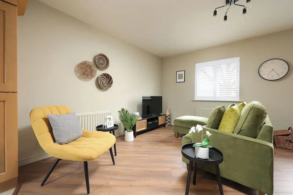 Stylish Flat With Sofa Bed in Malmesbury