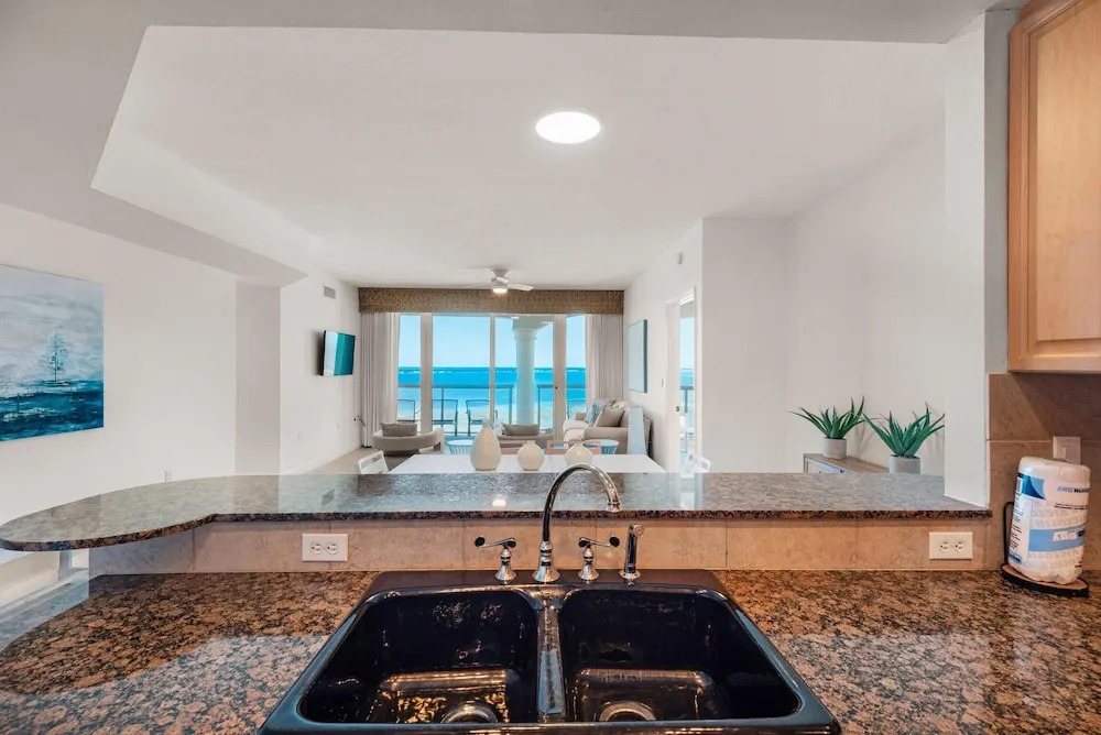 Portofino Island Resort 2-1902