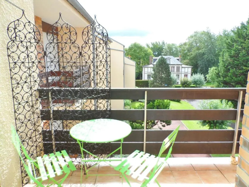 Appartement Cabourg, 2 pièces, 4 personnes - FR-1-487-168