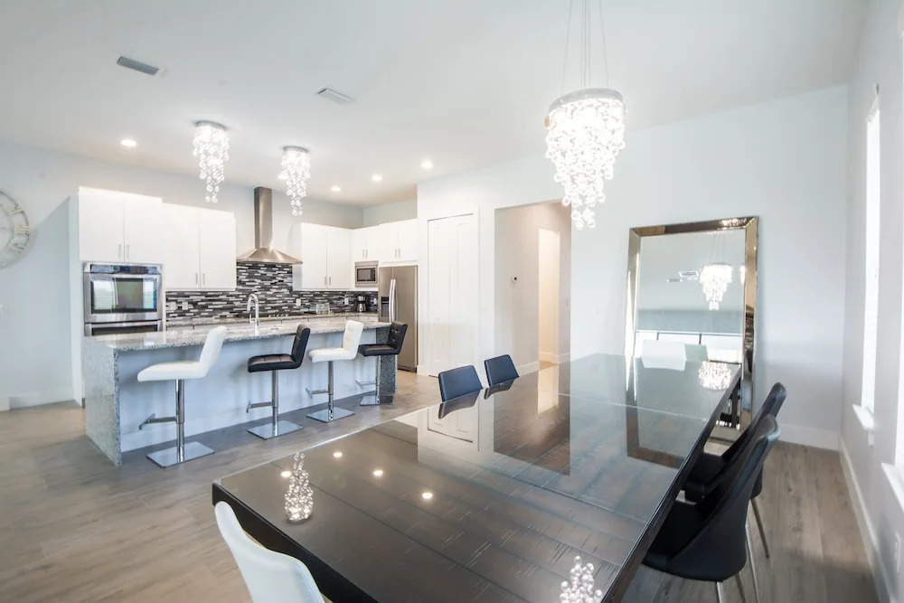 7BR Reunion Pool Home 1543 by OVRH