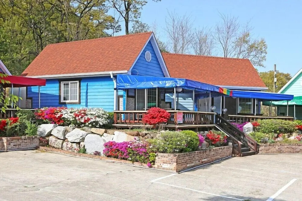 Ganghwa Iris Pension