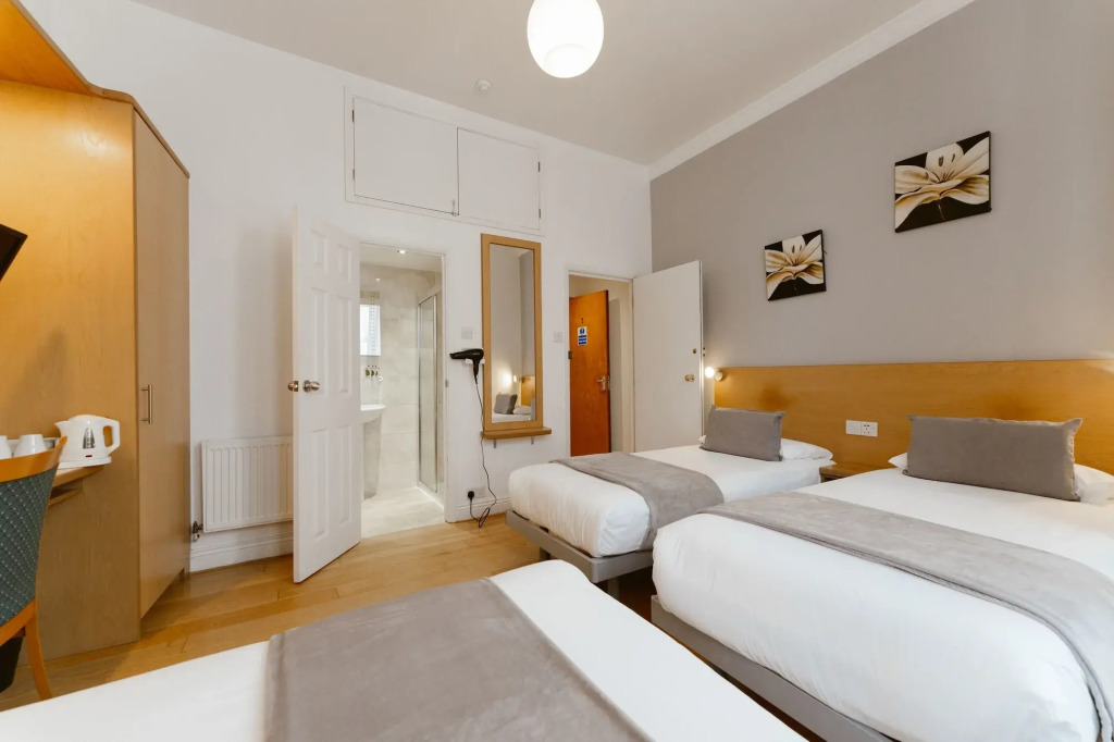 Star Hotel