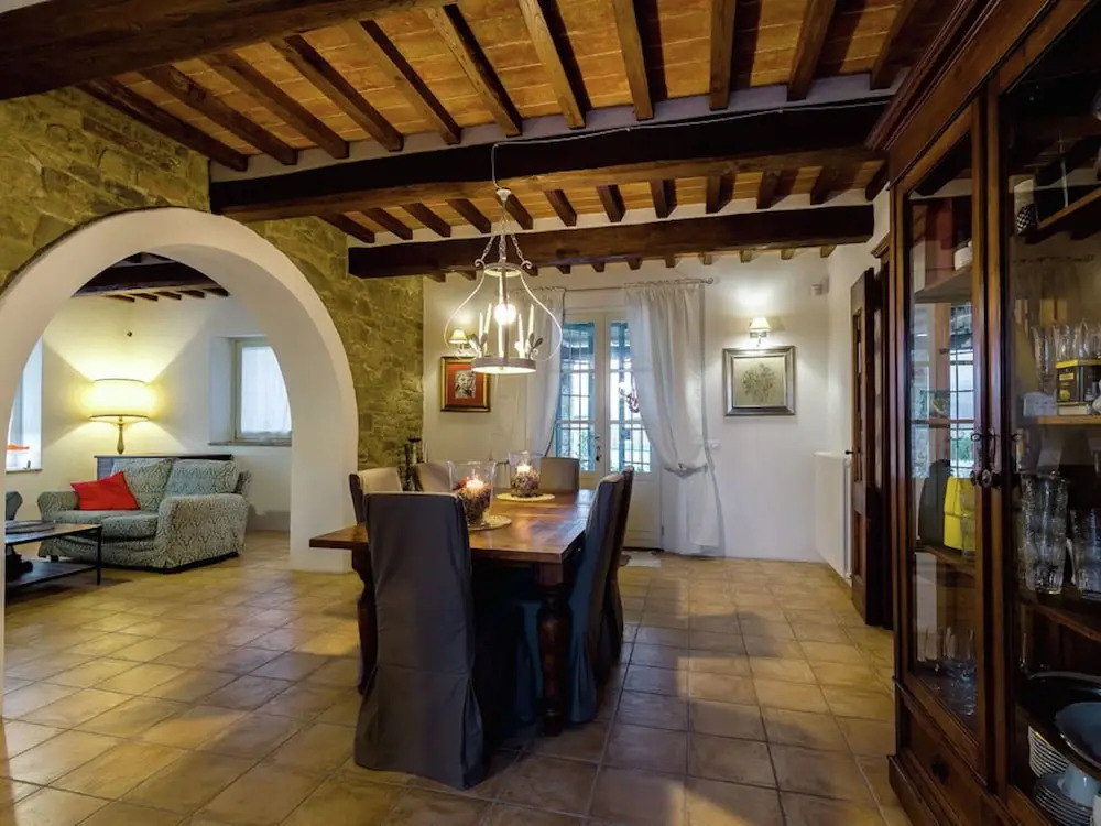Gorgeous Tuscan Villa in Cortona With Swimming Pool