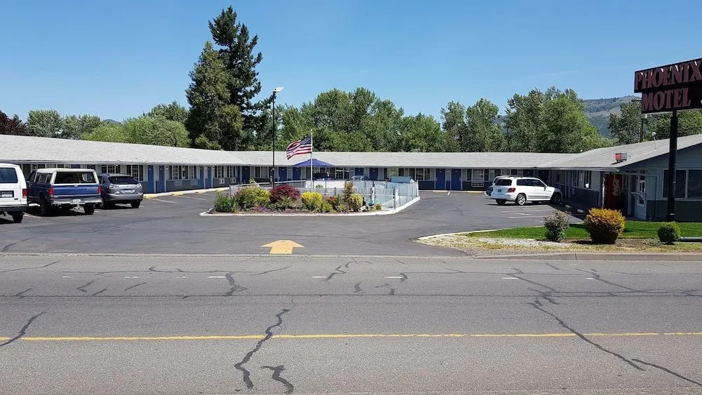 Phoenix Motel