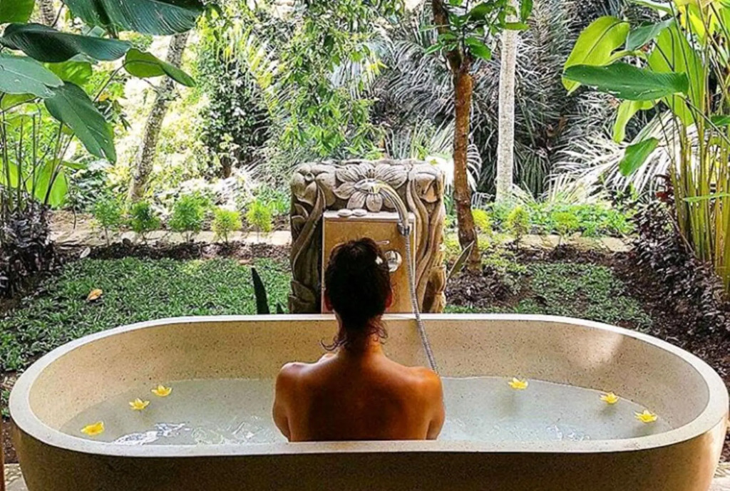 Mesari Hotel - Rice Terrace Retreat with Pool & Restaurant
