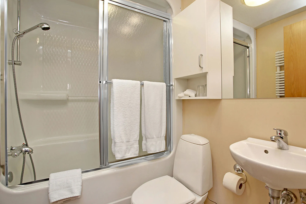 Eldey Airport Hotel