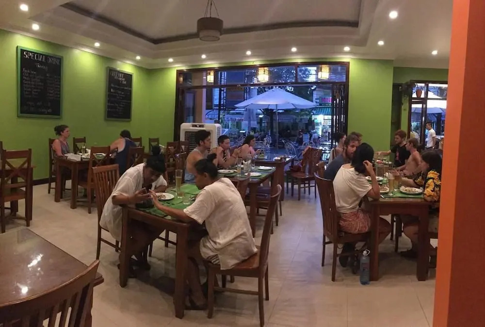 Hoa Binh Hotel