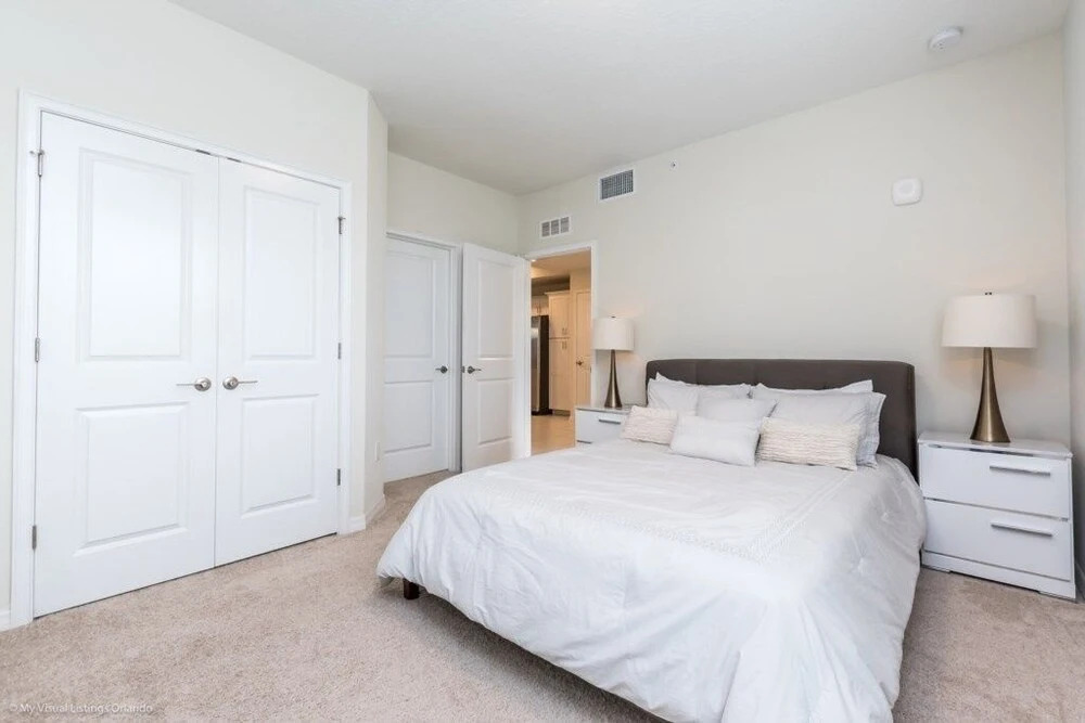 4741ct Unit101 Amazing Story Lake Brand New Condo 2 Bedroom Townhouse by Redawning