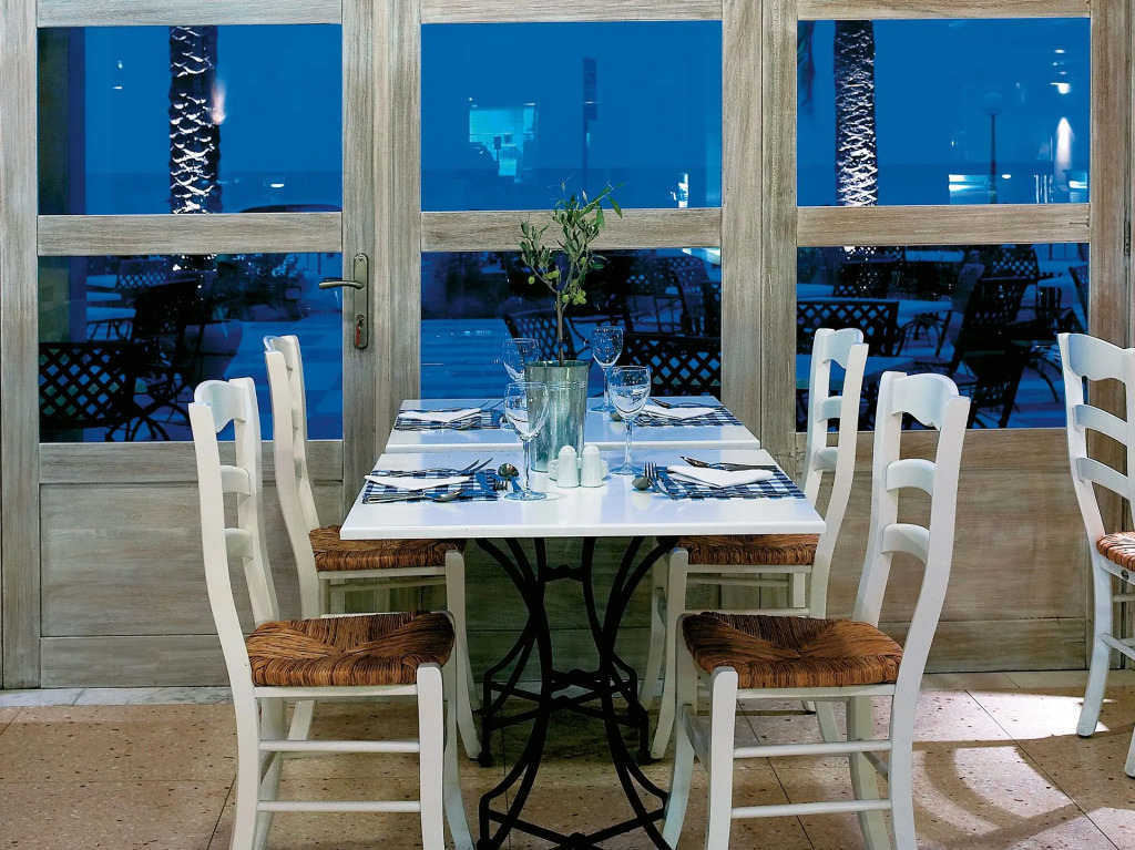 Grecotel Plaza Beach House