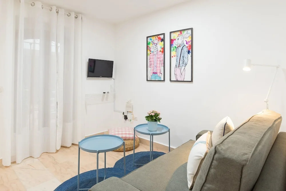 MalagaSuite Marbella Beach Apartment