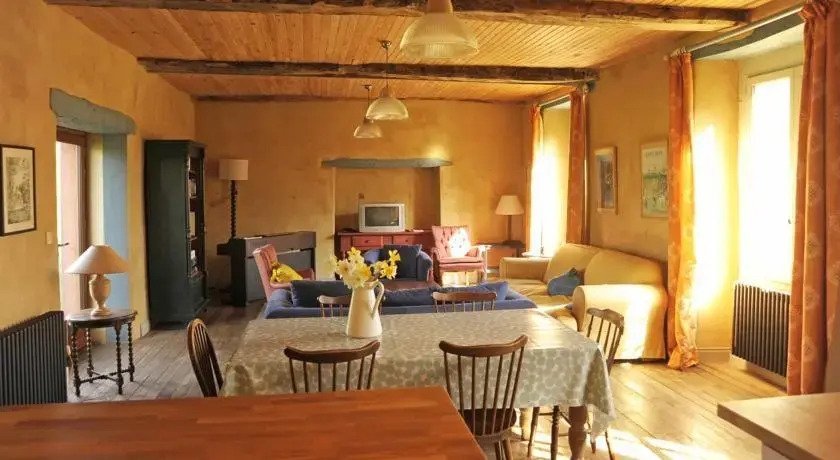Le Tertre Ychot