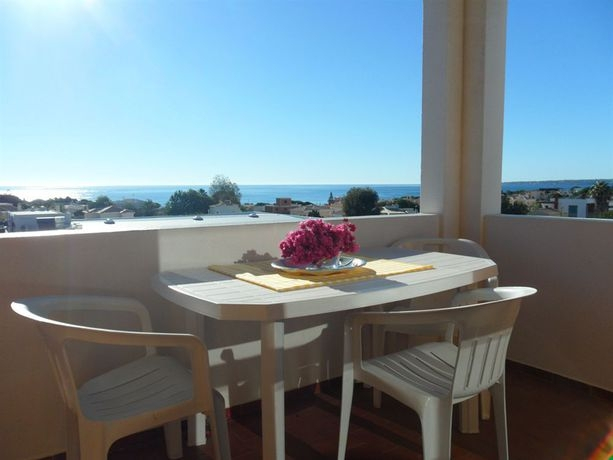 Villa Brisa do Mar by Algarve Holidays