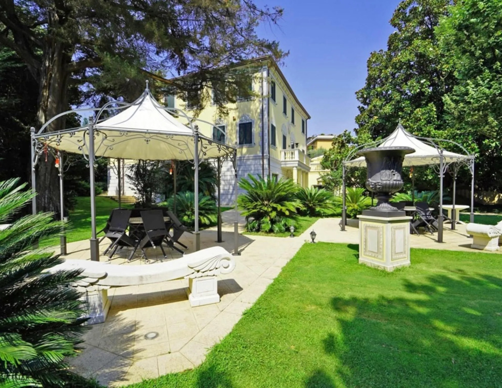 Villa Byron