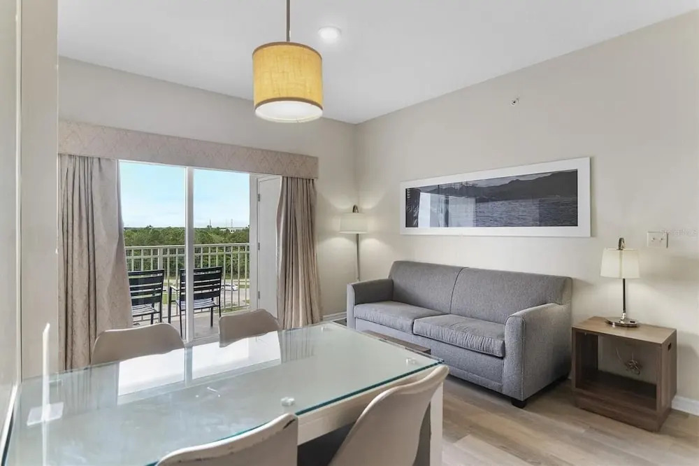 Premier Resort Condos Near Disney & Universal