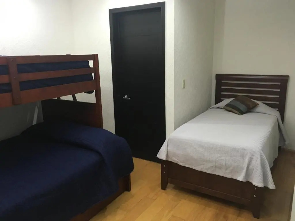 Coyoacan Florida Luxury apartment 4BR-4BA 2Parking