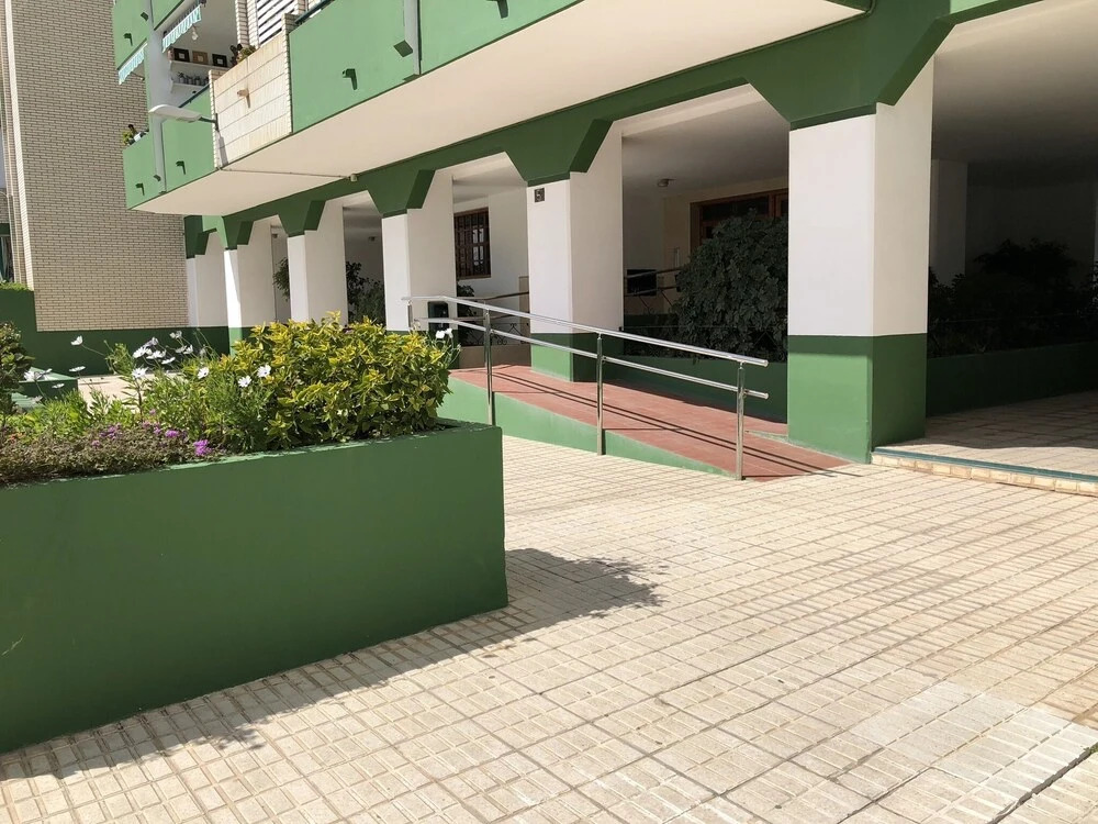 Rentcostadelsol Malaga-El Palo