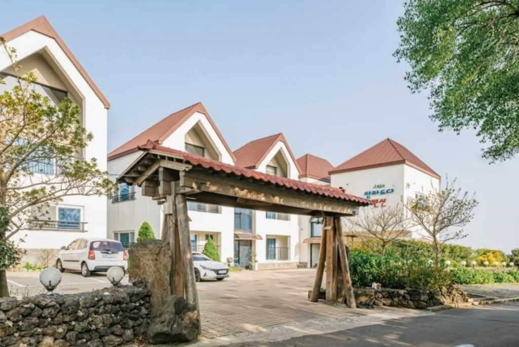 SeogwipoTamradoda Pension