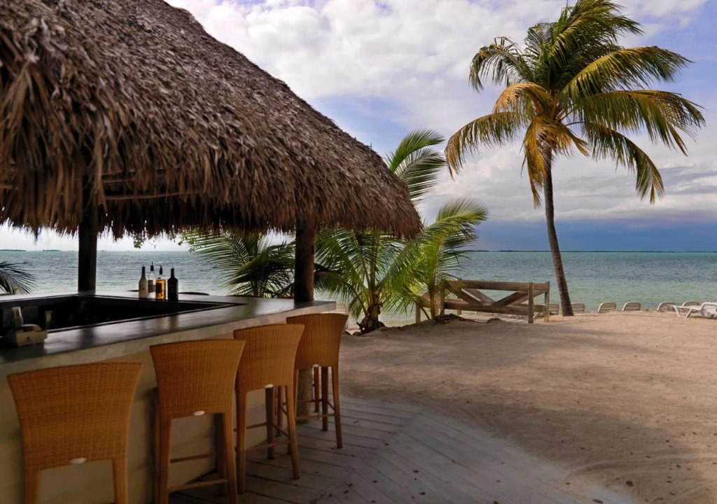 Bakers Cay Resort Key Largo, Curio Collection By Hilton
