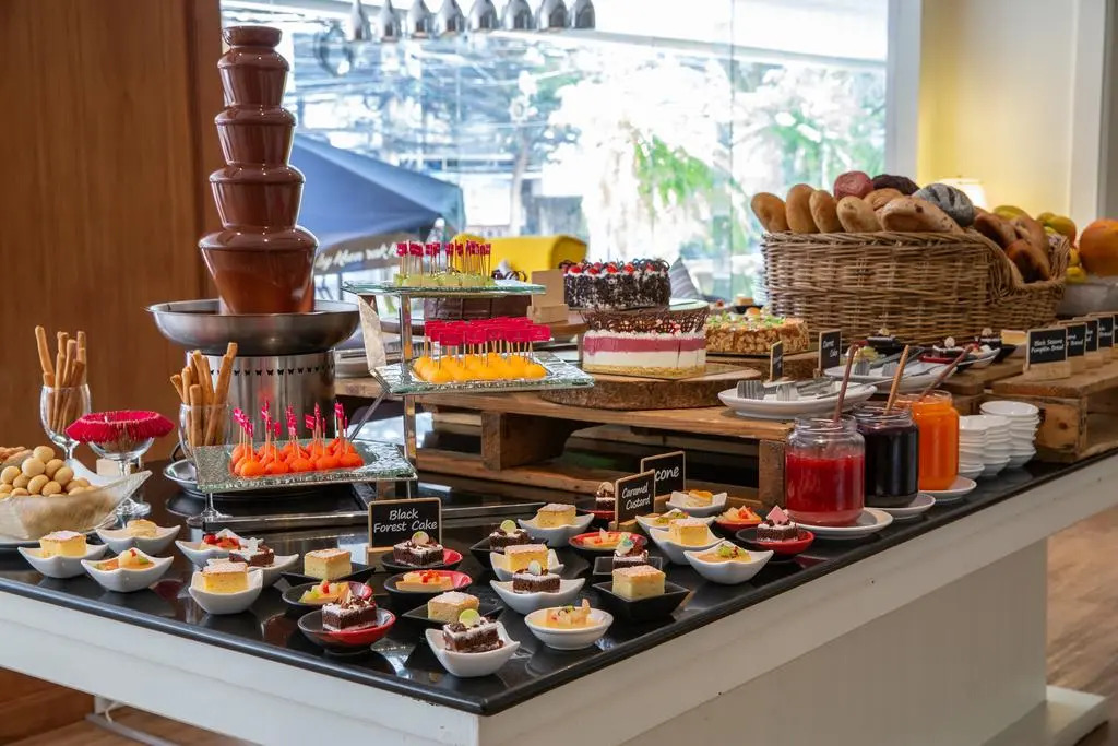 voco Bangkok Surawong by IHG