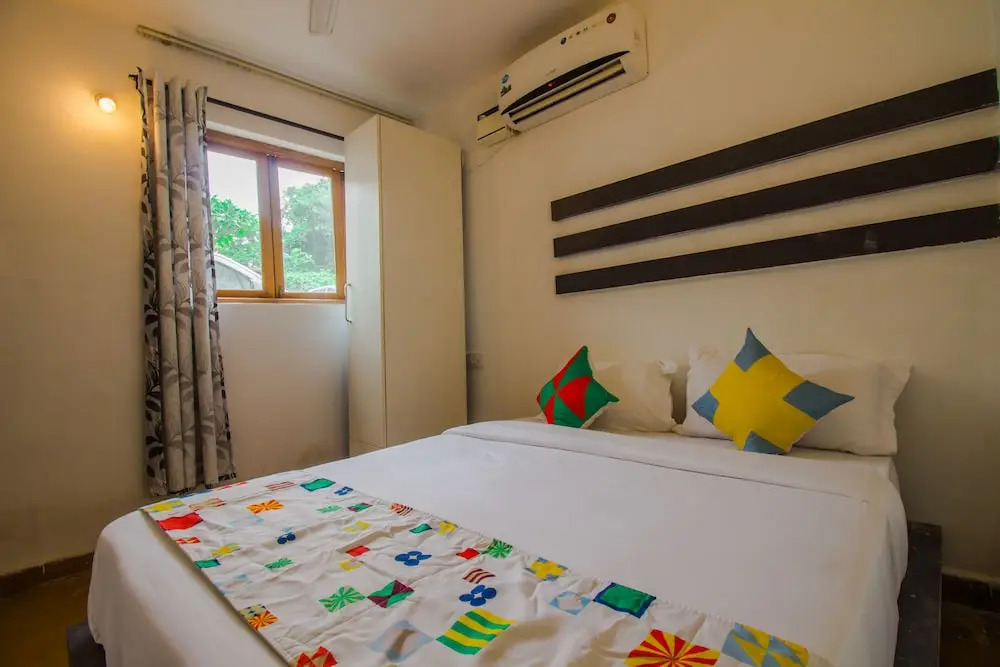 OYO 17402 Home Pool View 4BHK Villa Britona