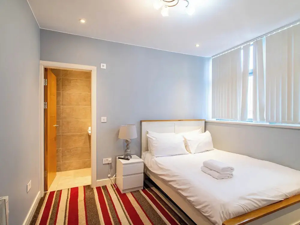 Ebenezer Street Retreat - Spacious 4 Bedroom House