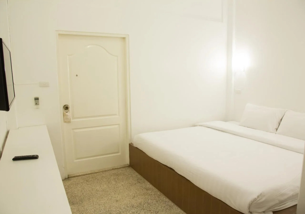 Chiangrai Clock Tower Hostel