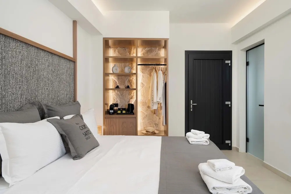 Cuore Santo Suites