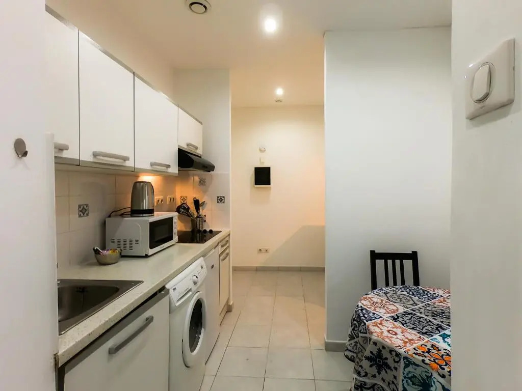 BH - NICE STUDIO 6 - Flat close Promenade Old Town