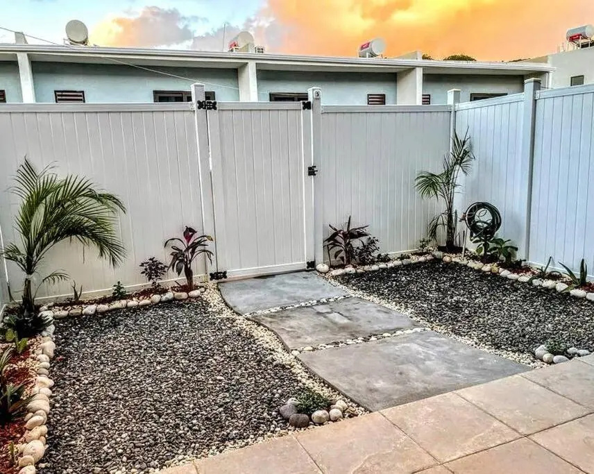 Beauty Escape 1/2BD Vacation Home