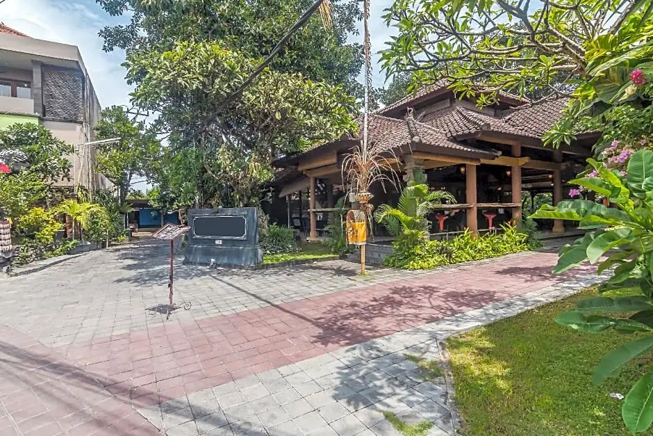 ZEN Rooms Seminyak Taman Petitenget