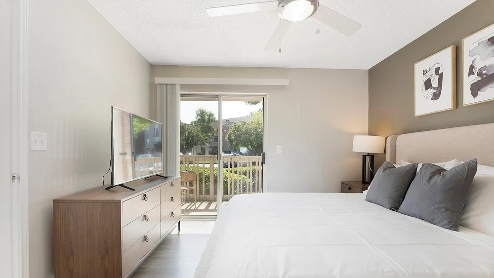 Landing Furnished Apartments near YSM