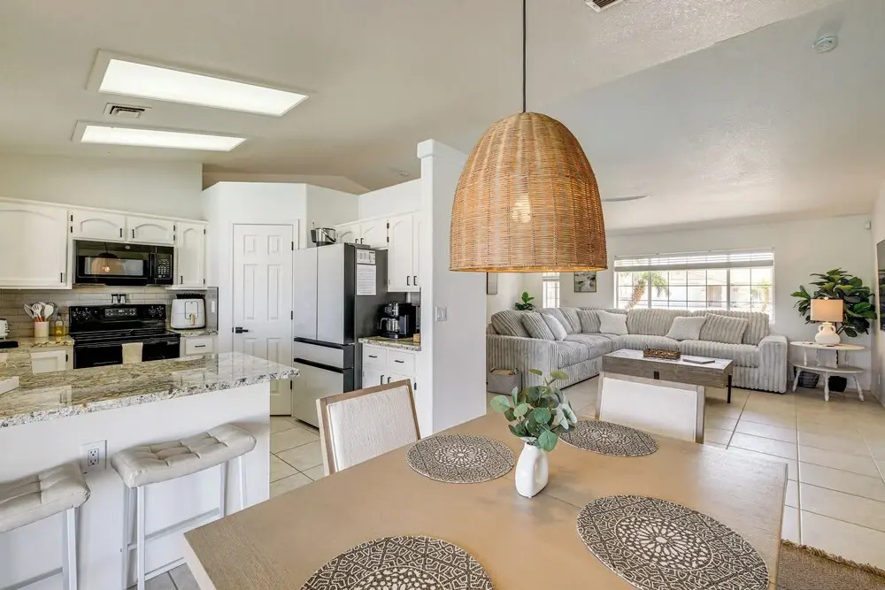NEW Listing! Havasu Sunscape & Getaway w/ Views!