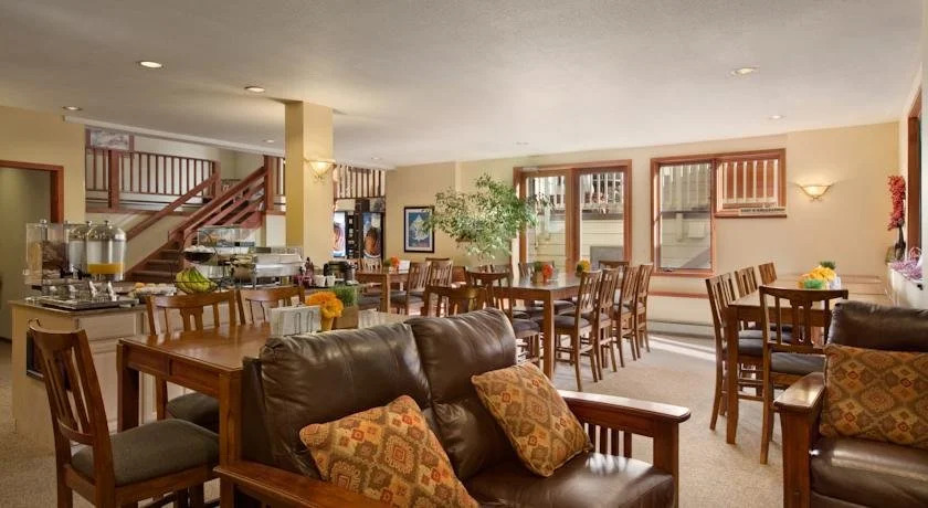 Mountain House Lodge