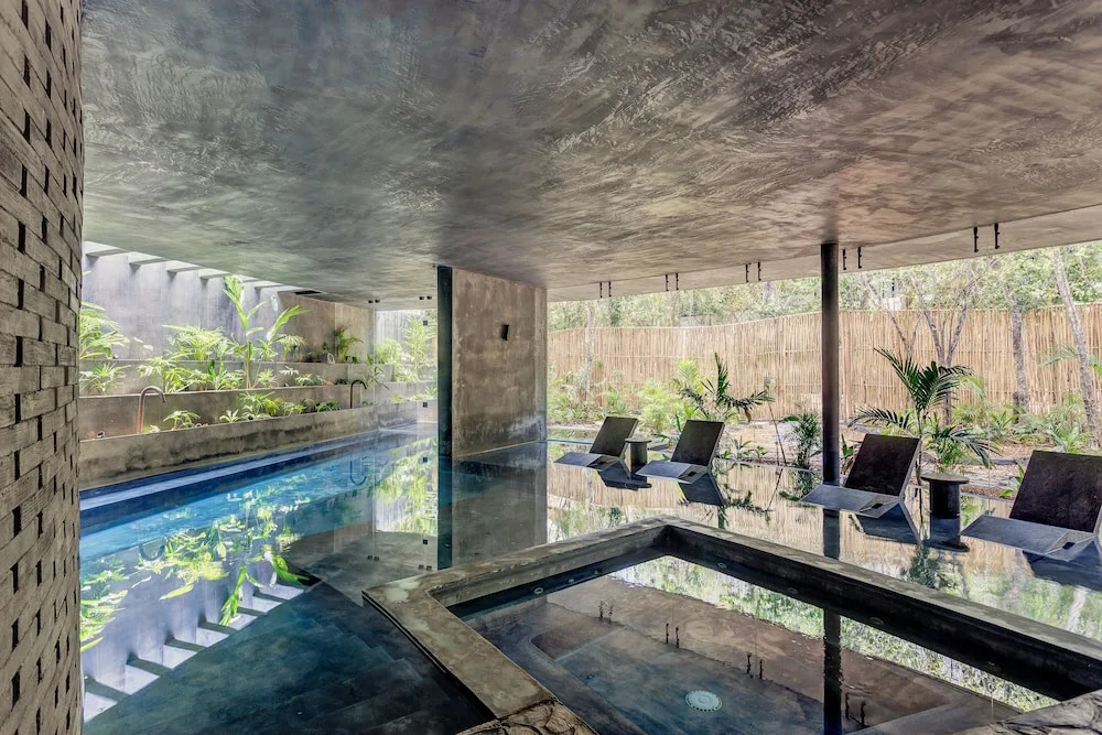 Luxury & Nature Meet Plus a Private Pool & Roof Pool